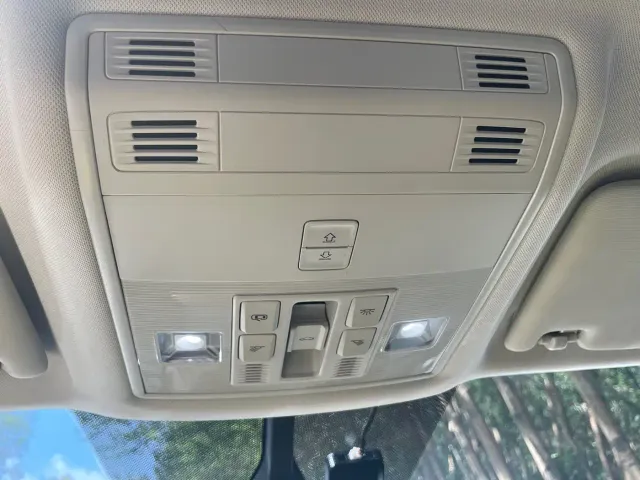 Volkswagen Tharu — Фото автомобиля 18