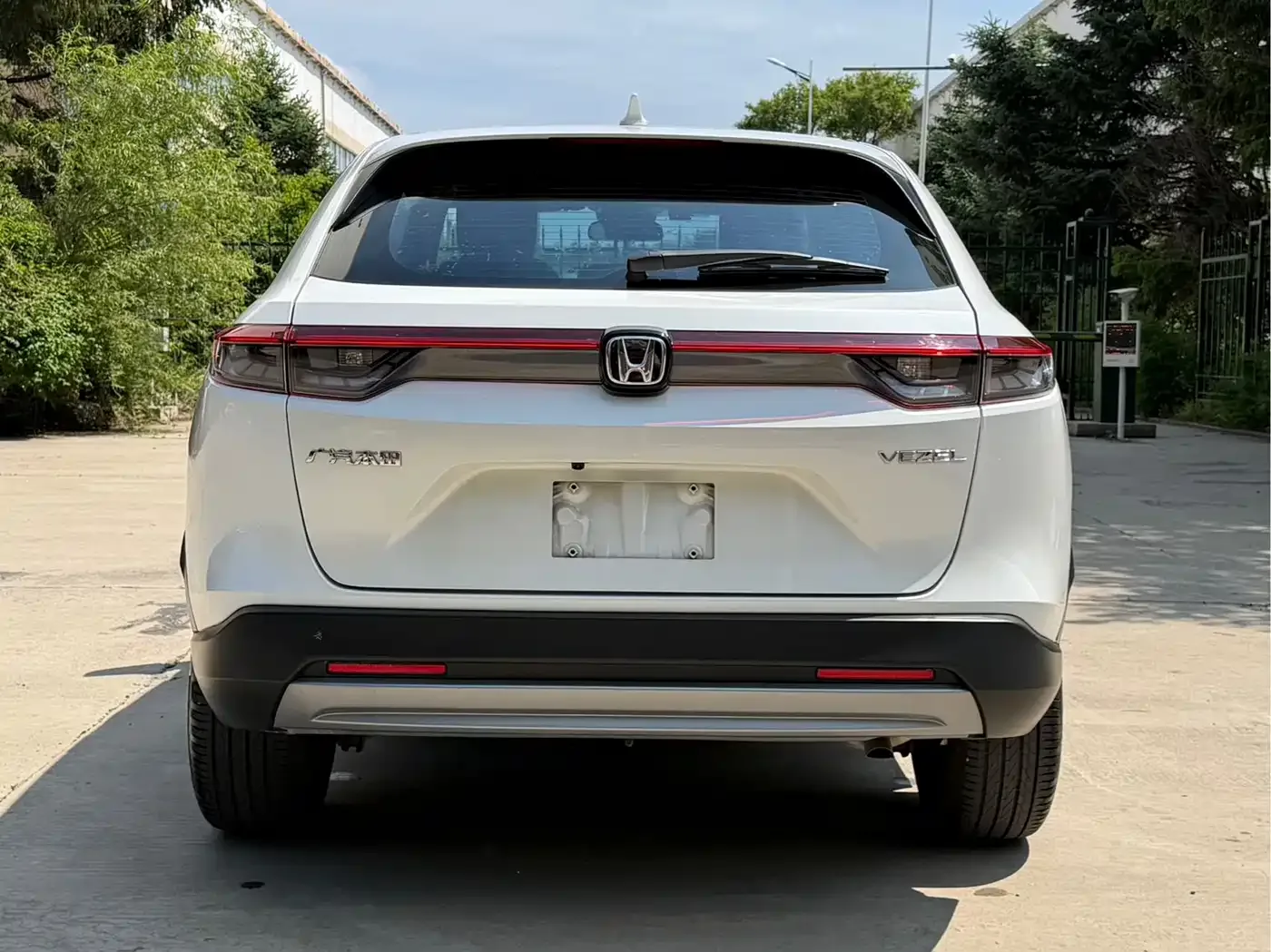 Honda Vezel 2023 1.5L CVT Technology Edition — Фото автомобиля 6