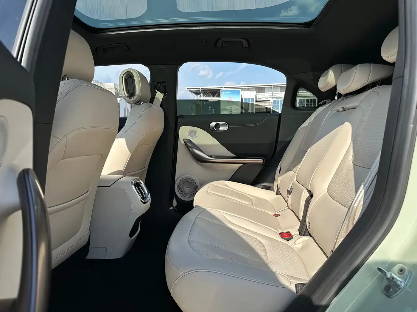 smart smart Elf #1 2022 Premium Edition — Фото автомобиля 14