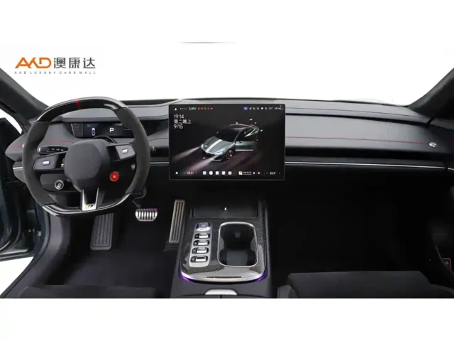 Xiaomi SU7 Ultra — Фото автомобиля 5