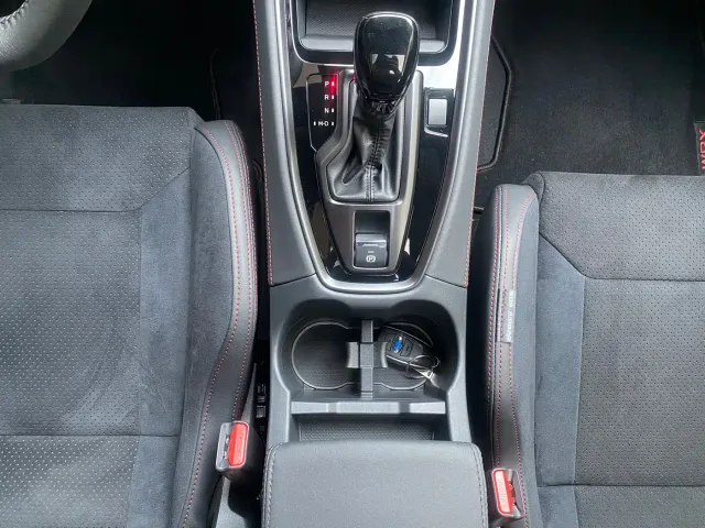 Subaru WRX — Фото автомобиля 12