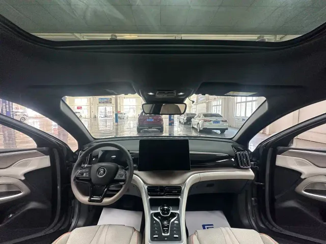 BYD Song Pro — Фото автомобиля 9