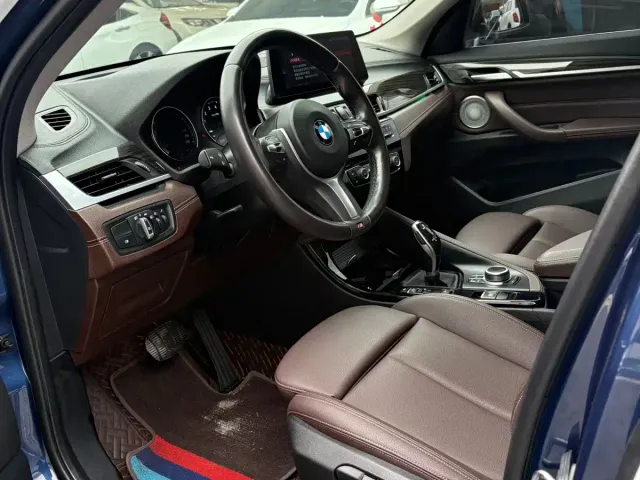 BMW X1 — Фото автомобиля 6