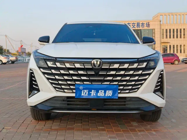 Changan UNI-Z — Фото автомобиля 2