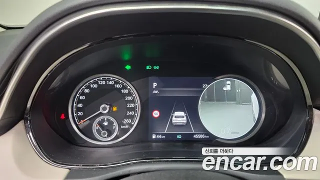 Genesis GV70 — Фото автомобиля 8