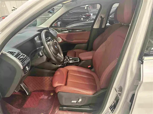 BMW X3 — Фото автомобиля 11