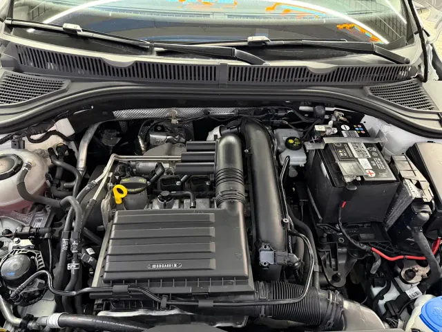 Volkswagen Sagitar — Фото автомобиля 21