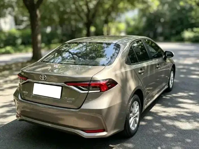Toyota Corolla — Фото автомобиля 4