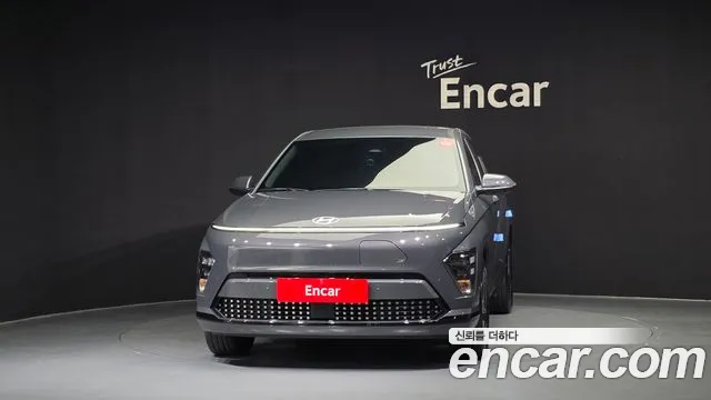 Hyundai Kona SX2 — Фото автомобиля 3