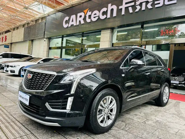Cadillac XT5 — Фото автомобиля 11