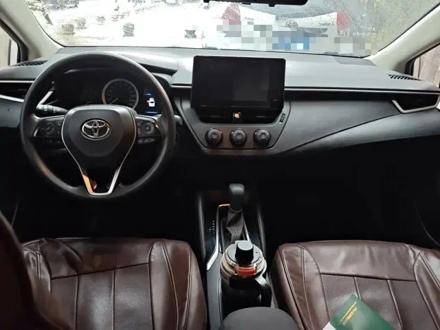 Toyota Corolla — Фото автомобиля 5