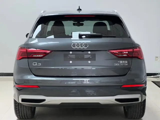Audi Q3 — Фото автомобиля 5