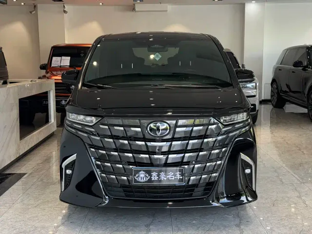 Toyota Alphard — Фото автомобиля 2