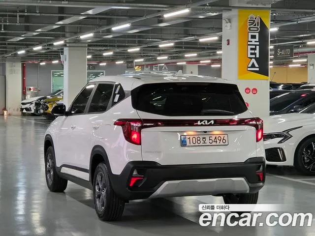 Kia Seltos Новый Seltos Бензин 2.0 2WD — Фото автомобиля 4