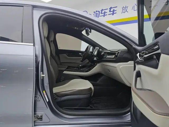 BYD Qin PLUS — Фото автомобиля 8