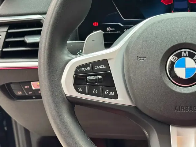 BMW 3 Series — Фото автомобиля 13