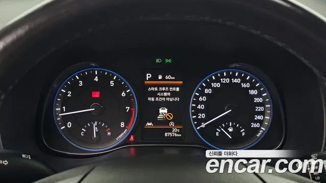 Hyundai Kona — Фото автомобиля 11