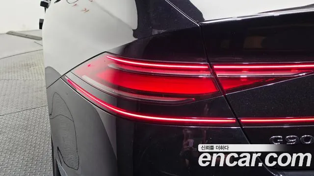 Genesis G90 RS4 — Фото автомобиля 8