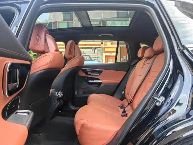 Mercedes-Benz GLC-Class — Фото автомобиля 6