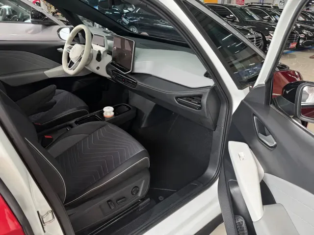 Volkswagen ID.3 — Фото автомобиля 6