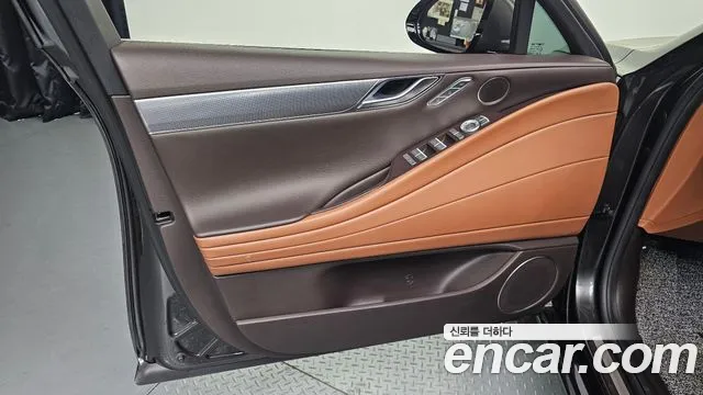 Genesis G80 RG3 — Фото автомобиля 13