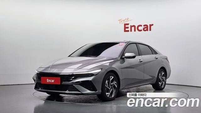 Фотография автомобиля — Hyundai Avante CN7