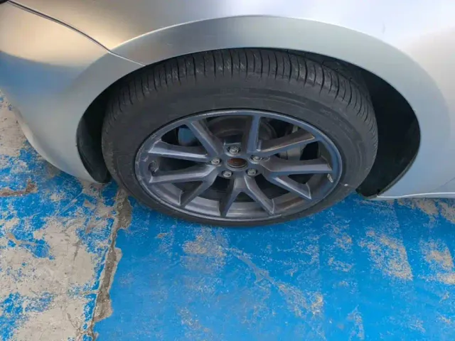 Tesla Model 3 — Фото автомобиля 22