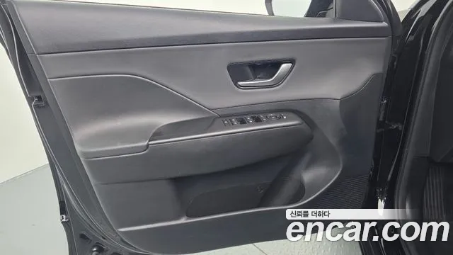 Hyundai Kona SX2 — Фото автомобиля 13