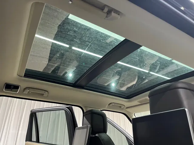 Land Rover Range Rover — Фото автомобиля 15