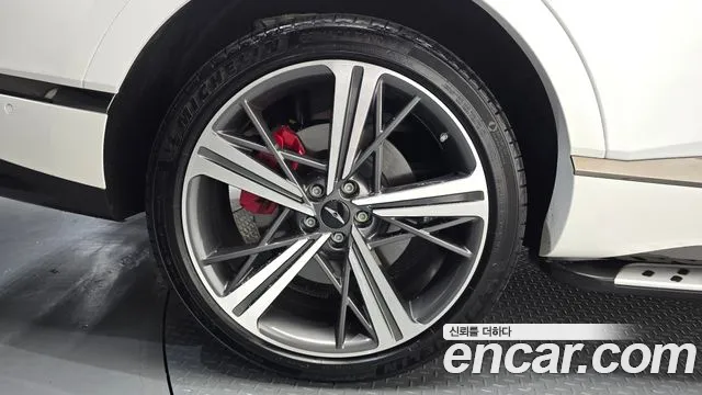 Genesis GV80 — Фото автомобиля 5