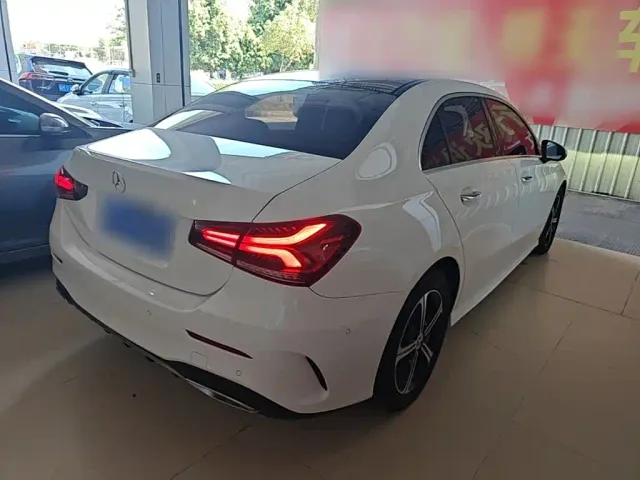 Mercedes-Benz A-Class — Фото автомобиля 6