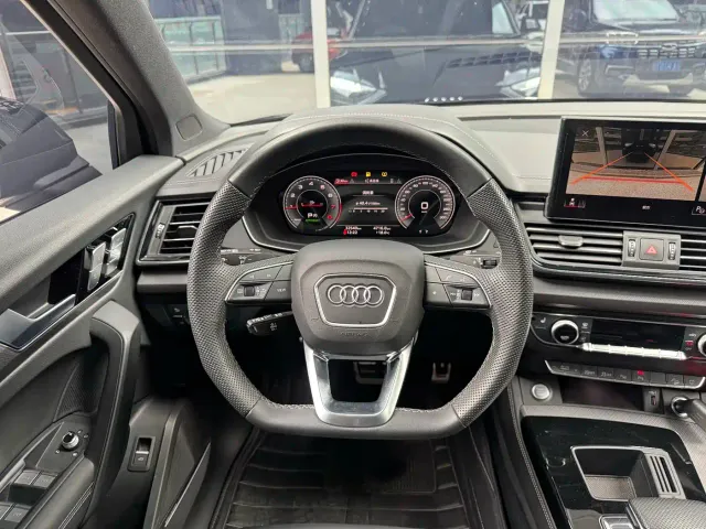 Audi Q5L — Фото автомобиля 8