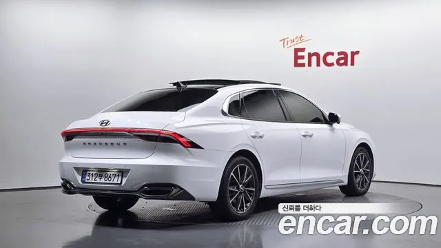 Hyundai Grandeur Grandeur (New) — Фото автомобиля 2