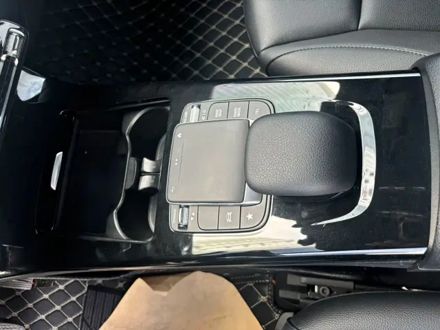 Mercedes-Benz A-Class — Фото автомобиля 4