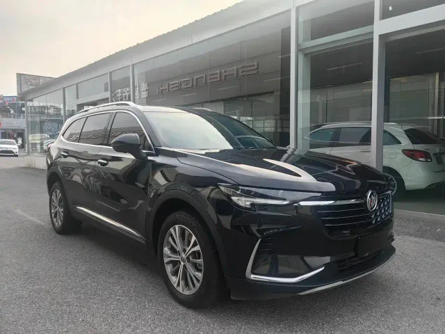 Buick Envision Plus — Фото автомобиля 3