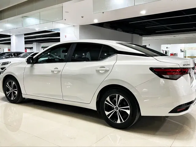 Nissan Sylphy — Фото автомобиля 4