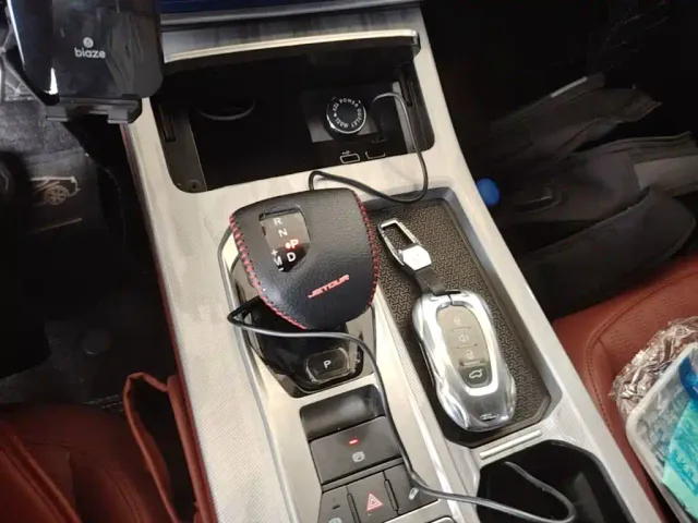 Jetour X70 Plus — Фото автомобиля 13