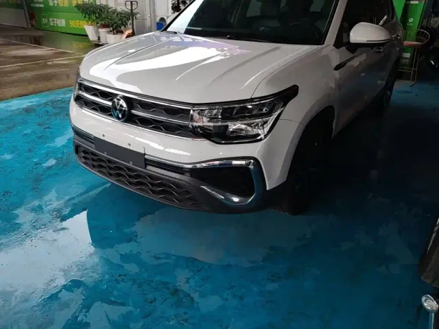 Volkswagen Tharu — Фото автомобиля 23