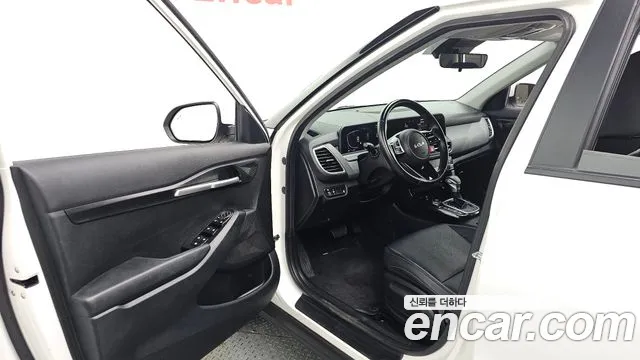 Kia Seltos — Фото автомобиля 15
