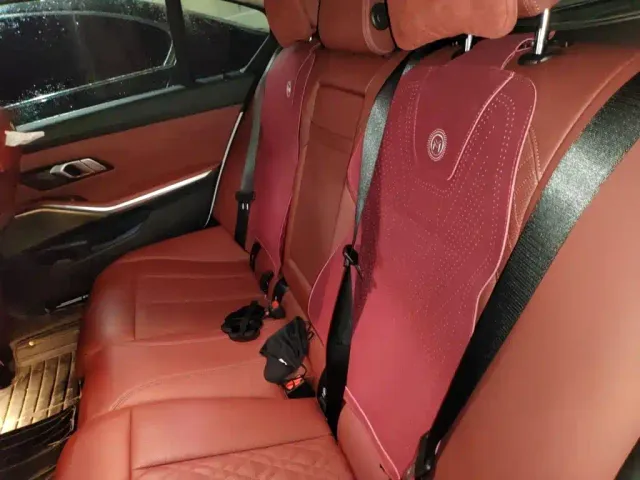 BMW 3 Series — Фото автомобиля 18