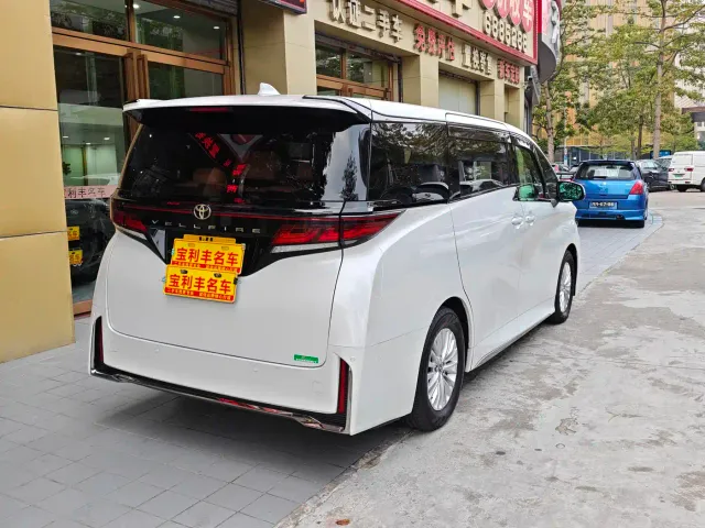 Toyota Vellfire — Фото автомобиля 6