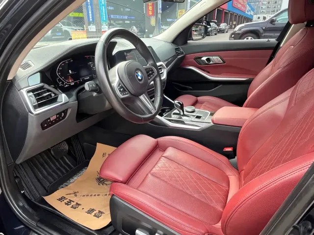 BMW 3 Series — Фото автомобиля 10