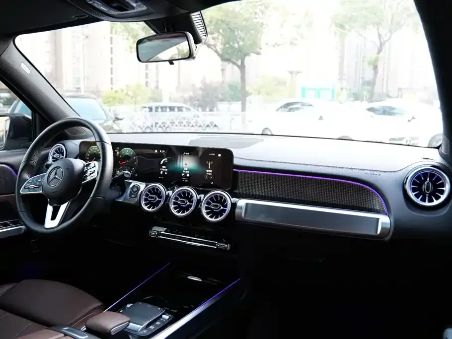Mercedes-Benz Mercedes-Benz GLB 2023 GLB 220 Dynamic — Фото автомобиля 13