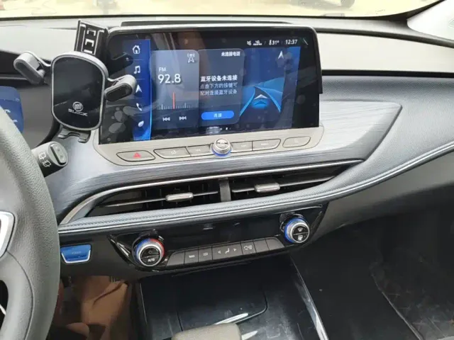 Buick Velite 6 — Фото автомобиля 12