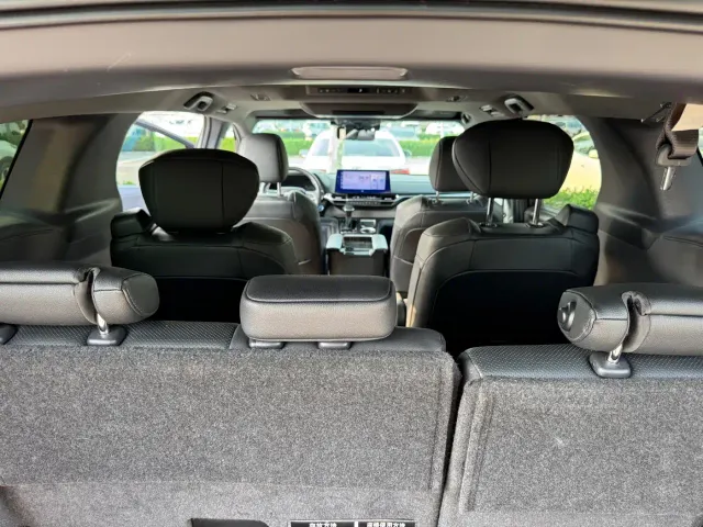 Toyota Granvia — Фото автомобиля 19