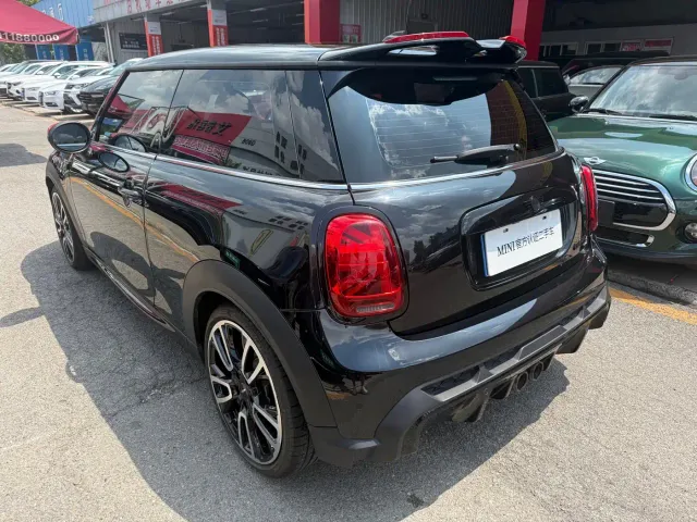 MINI Hatch — Фото автомобиля 4