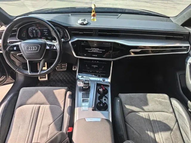 Audi A6L — Фото автомобиля 8