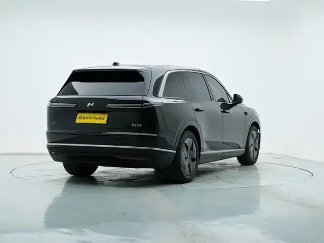 Onvo L90 — Фото автомобиля 3