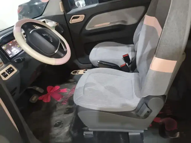 Wuling Hongguang Mini EV — Фото автомобиля 14