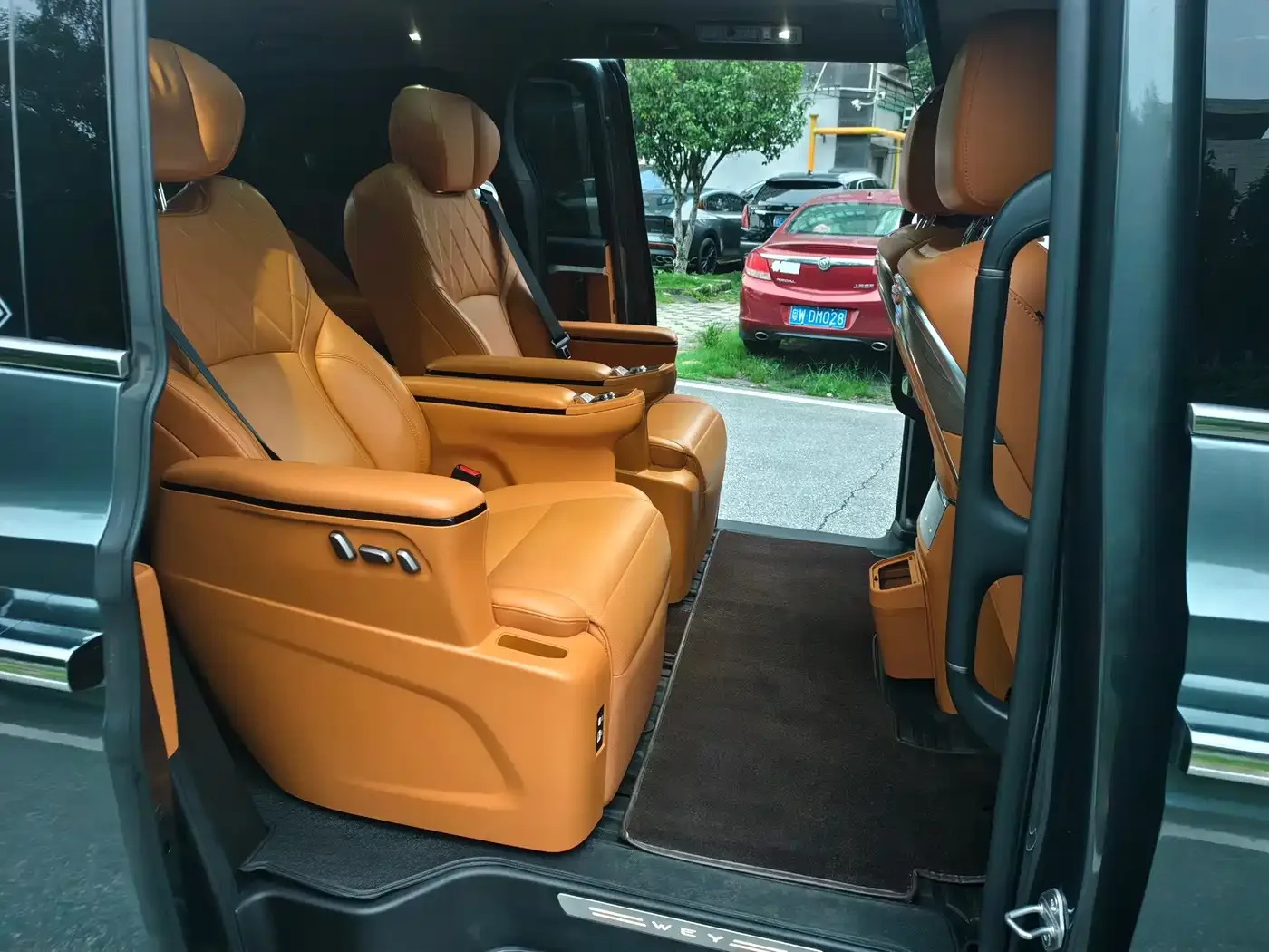 WEY WEY Alpine 2025 AWD Alpine 8 — Фото автомобиля 15